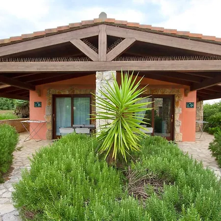 Aparthotel Village Surrounded By Greenery With Swimming Pool Just A Few Minutes From 3*