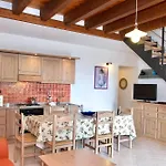 Appart hôtel Village Surrounded By Greenery With Swimming Pool Just A Few Minutes From Alghero
