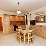 Appart hôtel Village Surrounded By Greenery With Swimming Pool Just A Few Minutes From